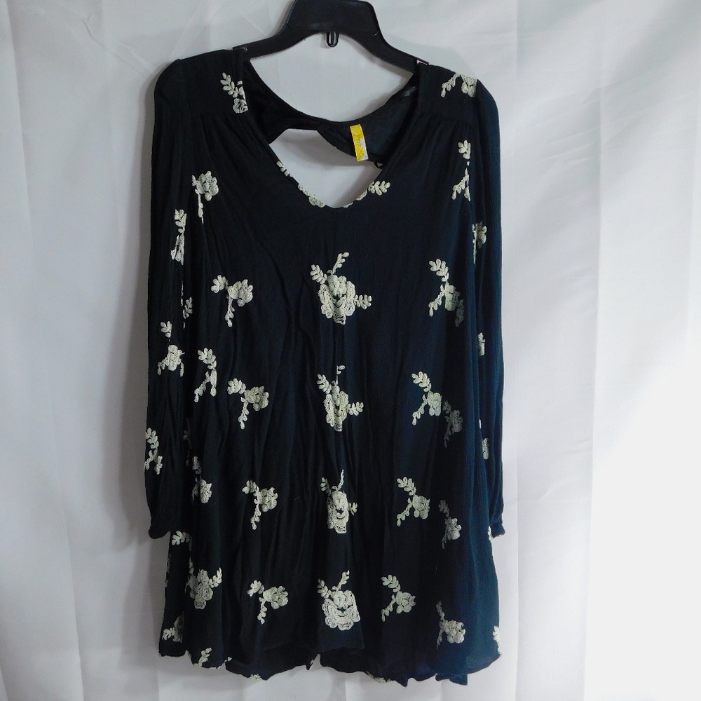 Free People Black/White BoHo Dress Size Small